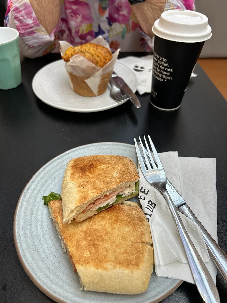 Highlights, The Coffee Club