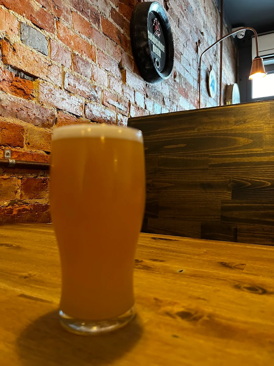 Highlights, Tandy's Alehouse