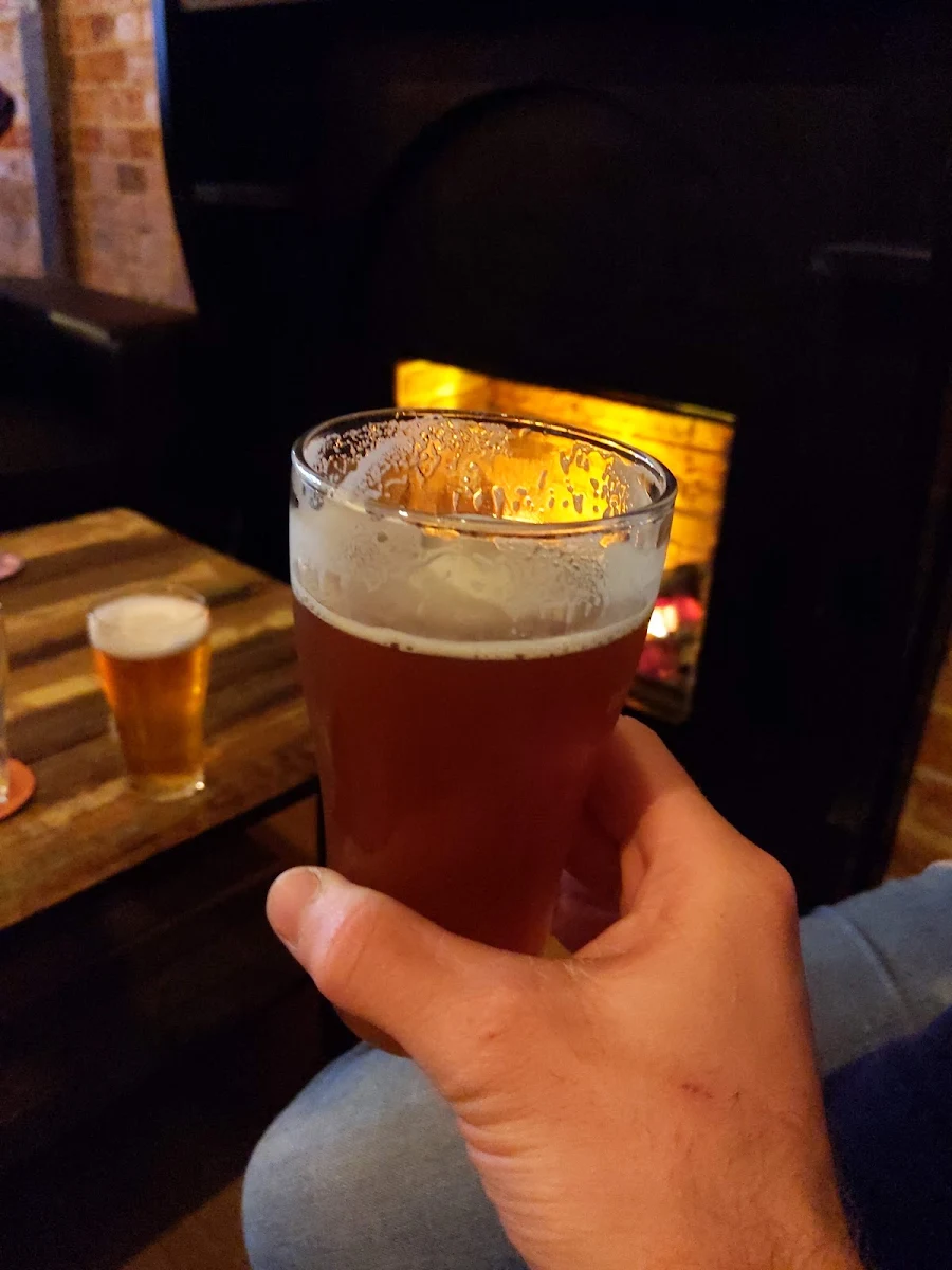 Highlights, Tandy's Alehouse