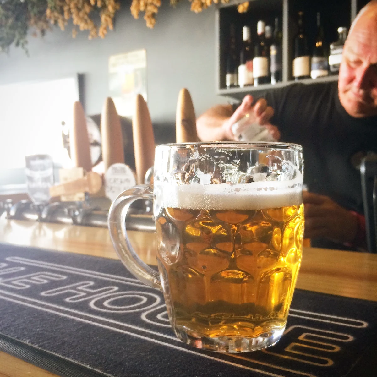 Highlights, Tandy's Alehouse
