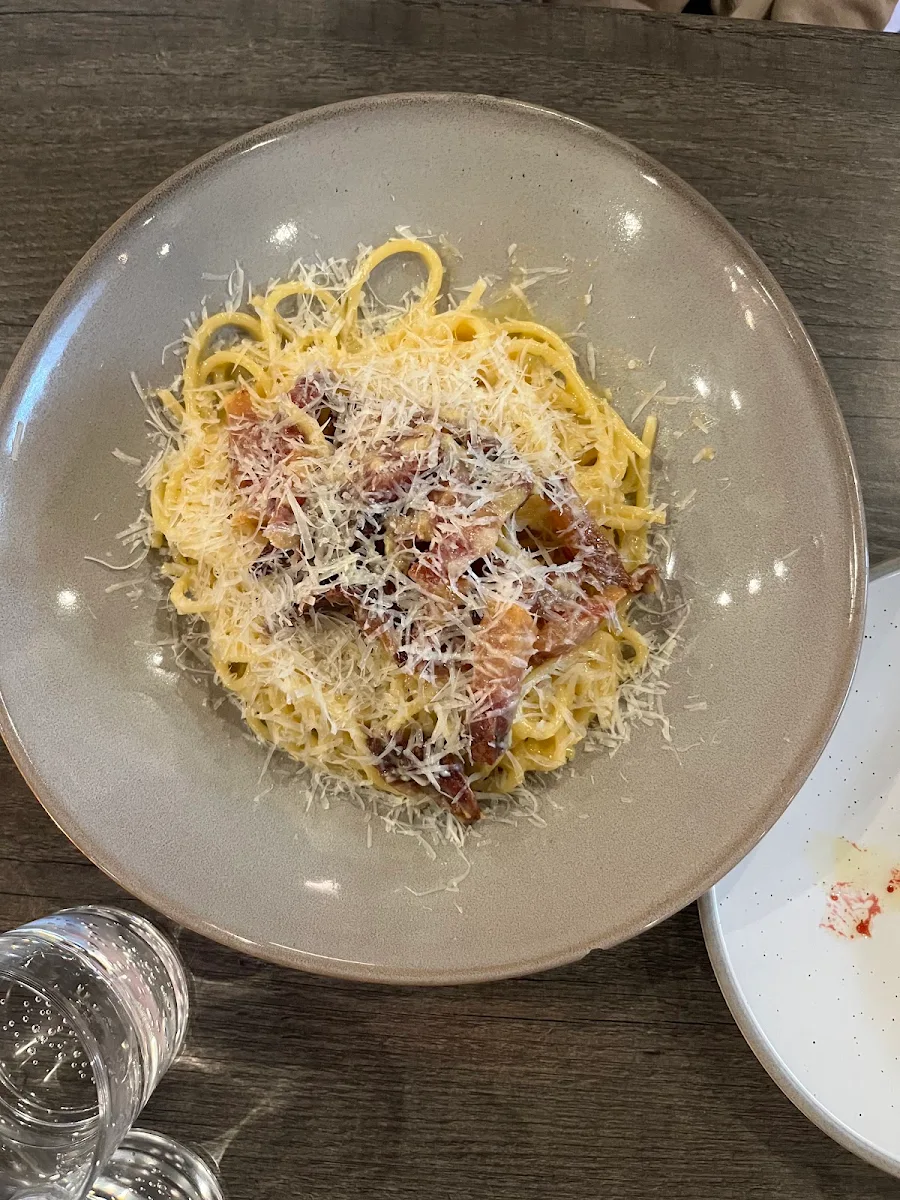 Spaghetti, Gather Round Pizza