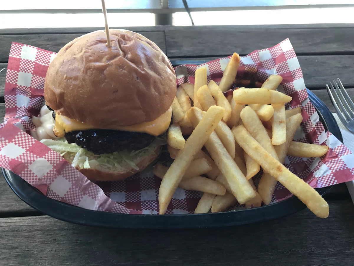 Great Chips, Verandah Bar