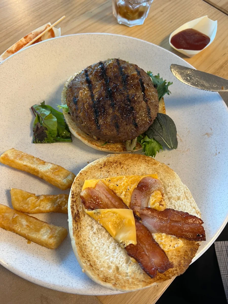 Burger, Bistro at Anglesea Golf Club