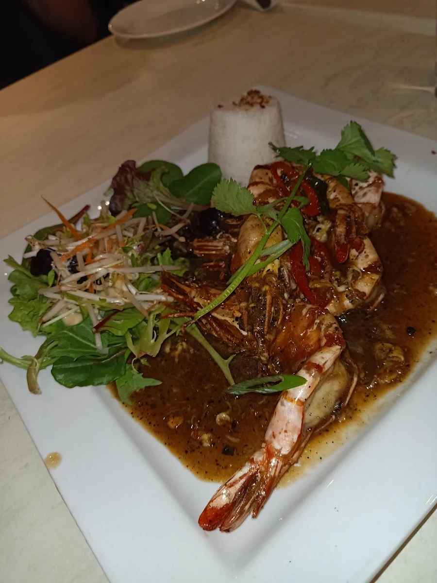 Chilli Prawns, Beach Almond