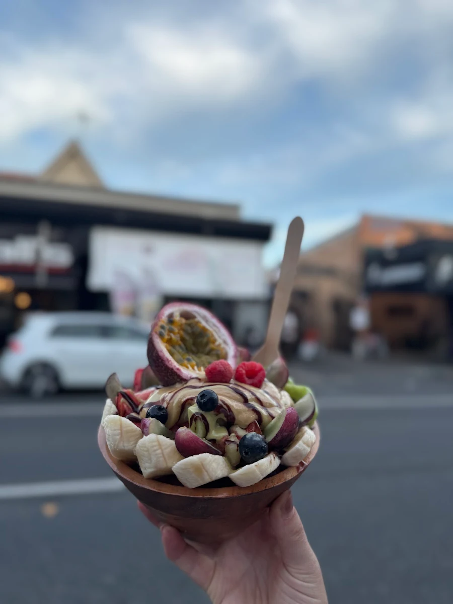Highlights, Insane Acai Bar