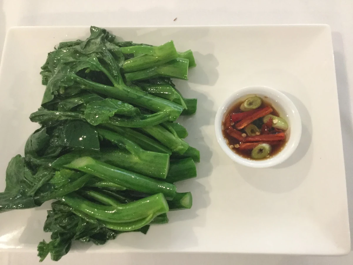 Sliced Beef with Chinese Broccoli