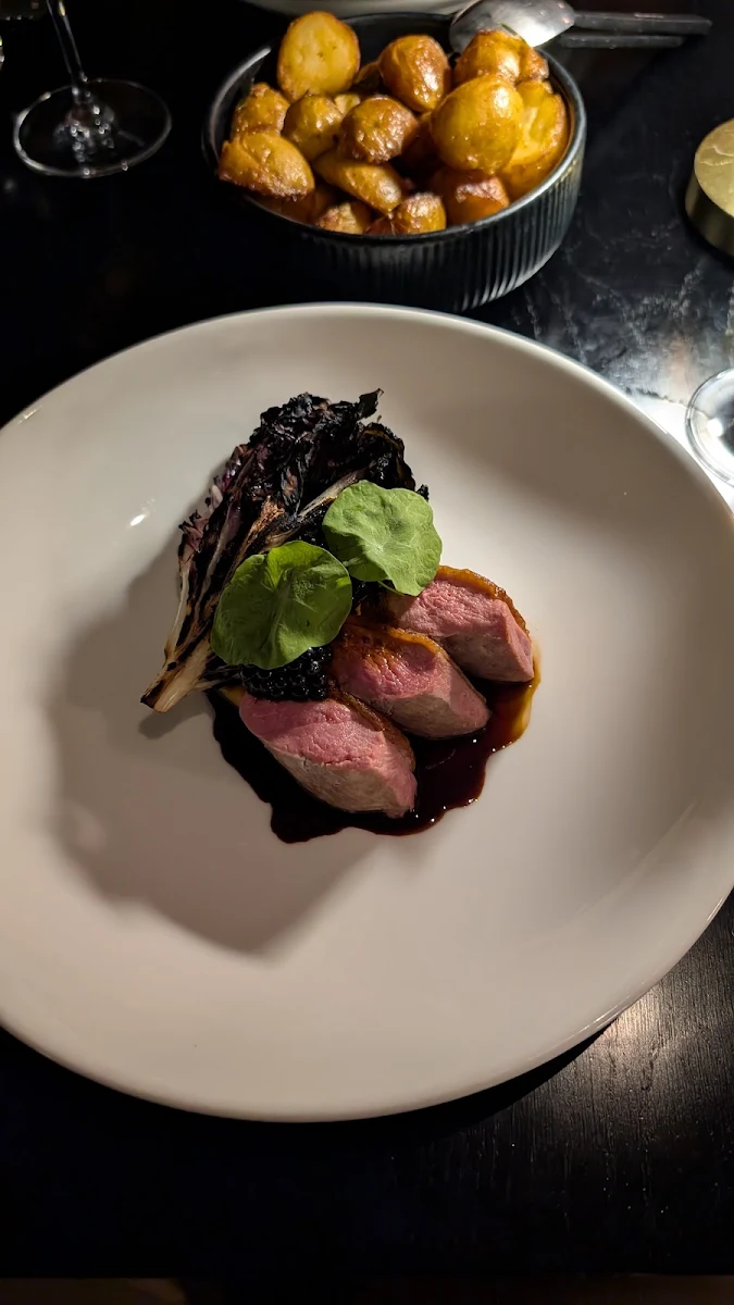 Duck, Infinity at Sydney Tower