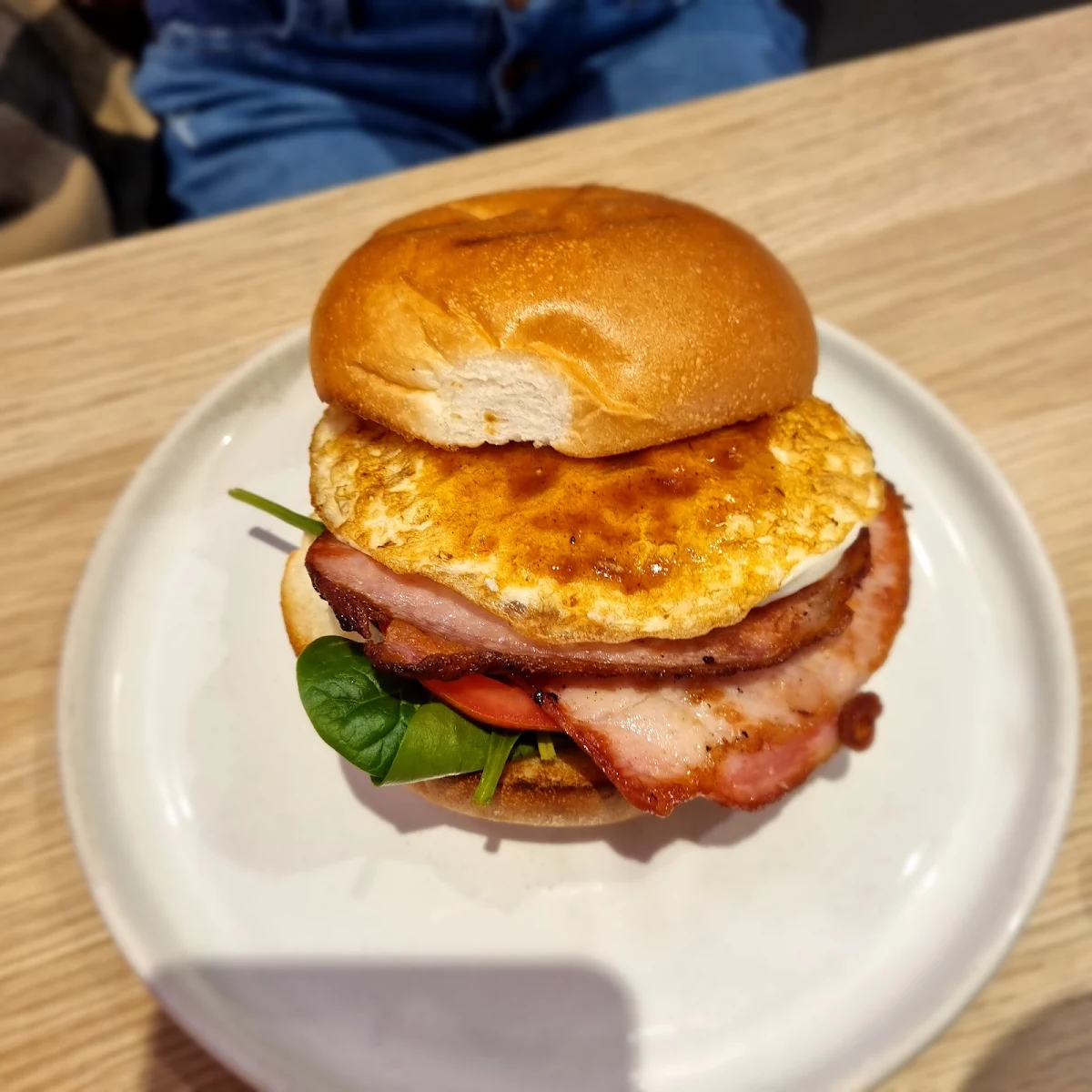 Brekkie Burger