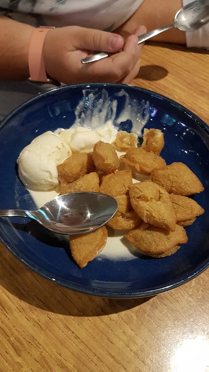 Apple Pie Bites, The Rutherford Hotel