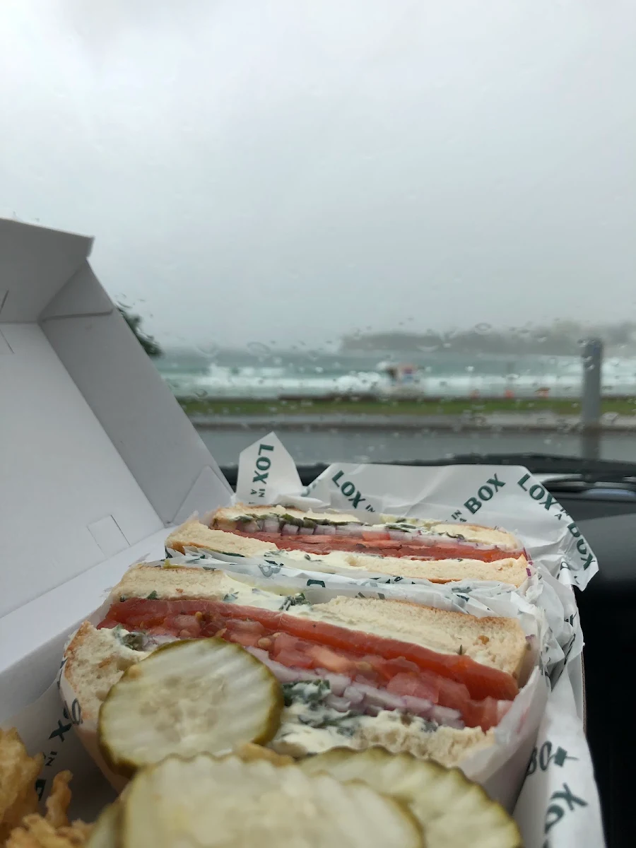 Bondi Beach, Lox In a Box Bondi