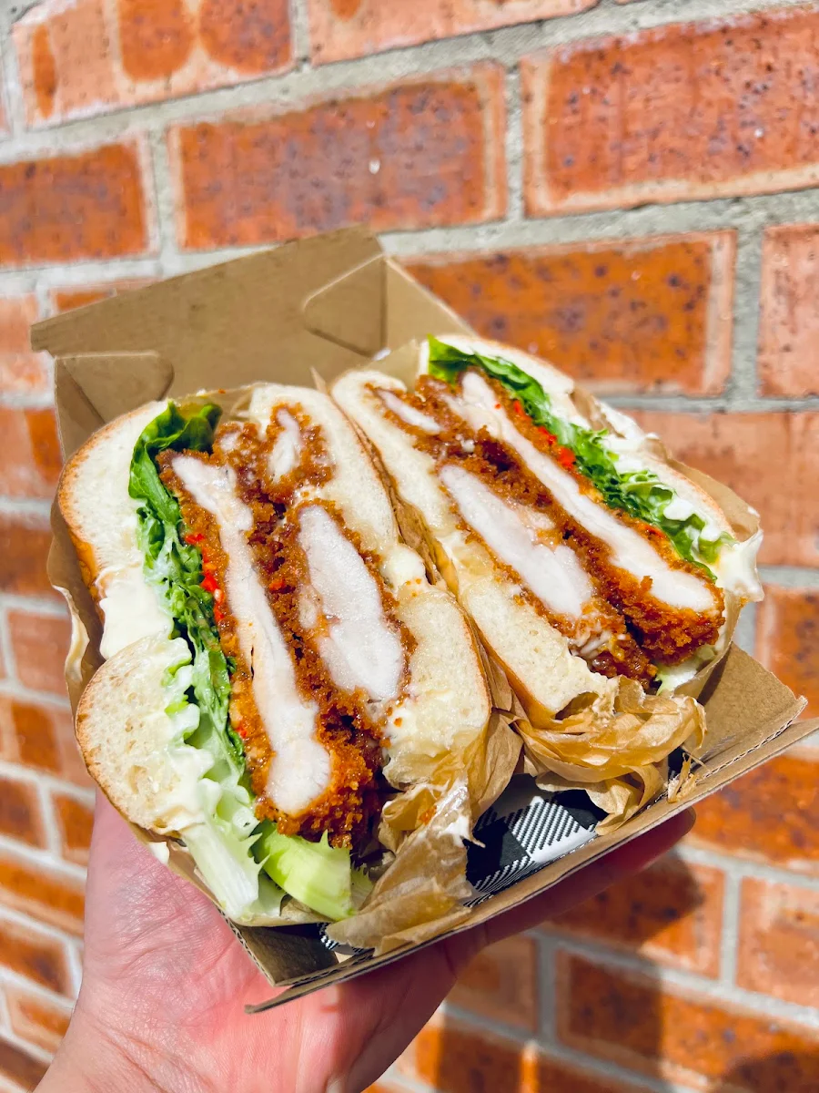 Snitz, Lox In a Box Bondi
