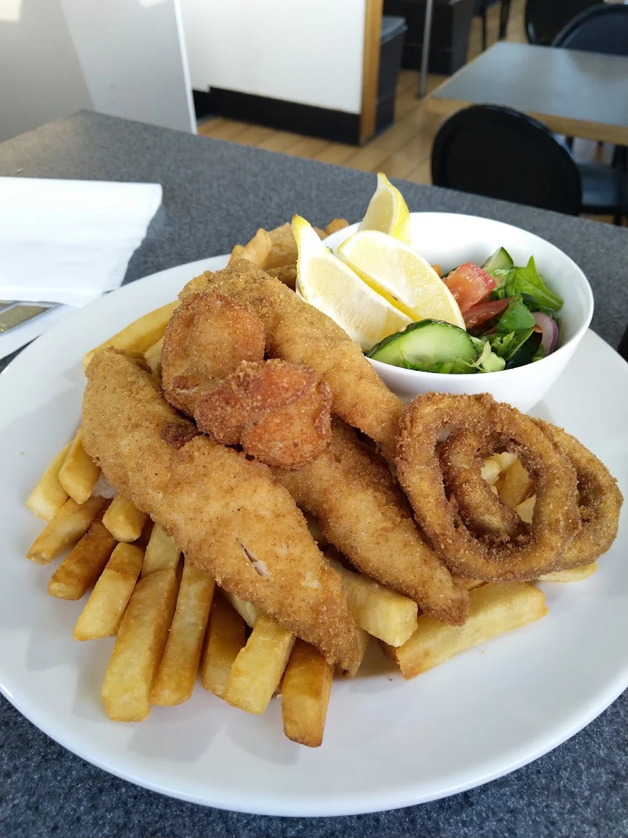 Highlights, Mako Seafood
