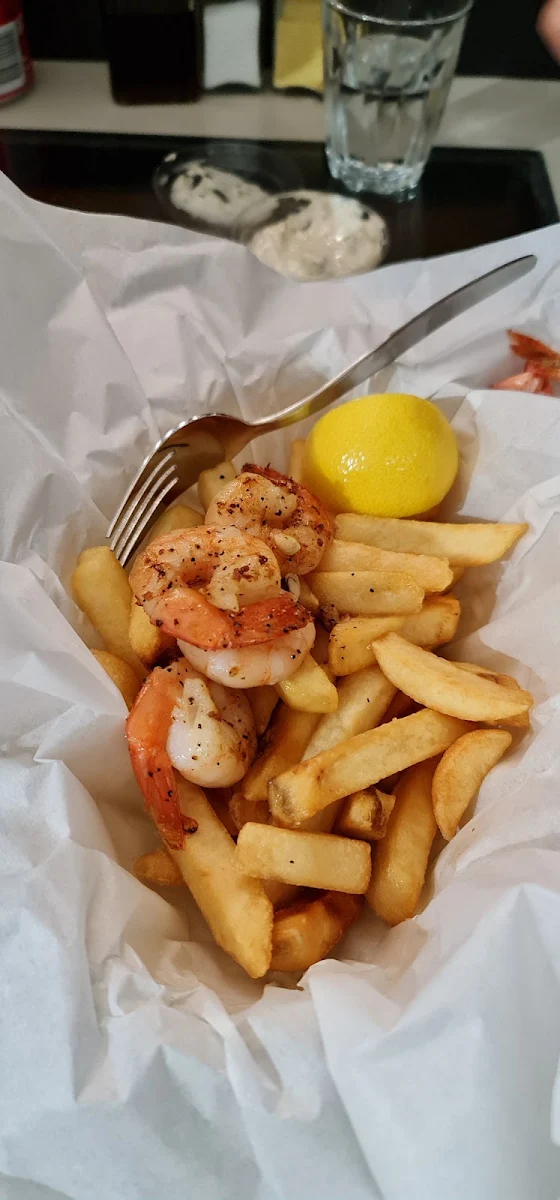 Prawns with Chips, Mako Seafood