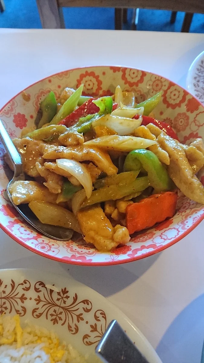Red Curry Chicken