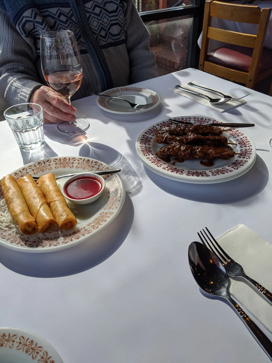 Satay Beef and Spring Roll Entrees