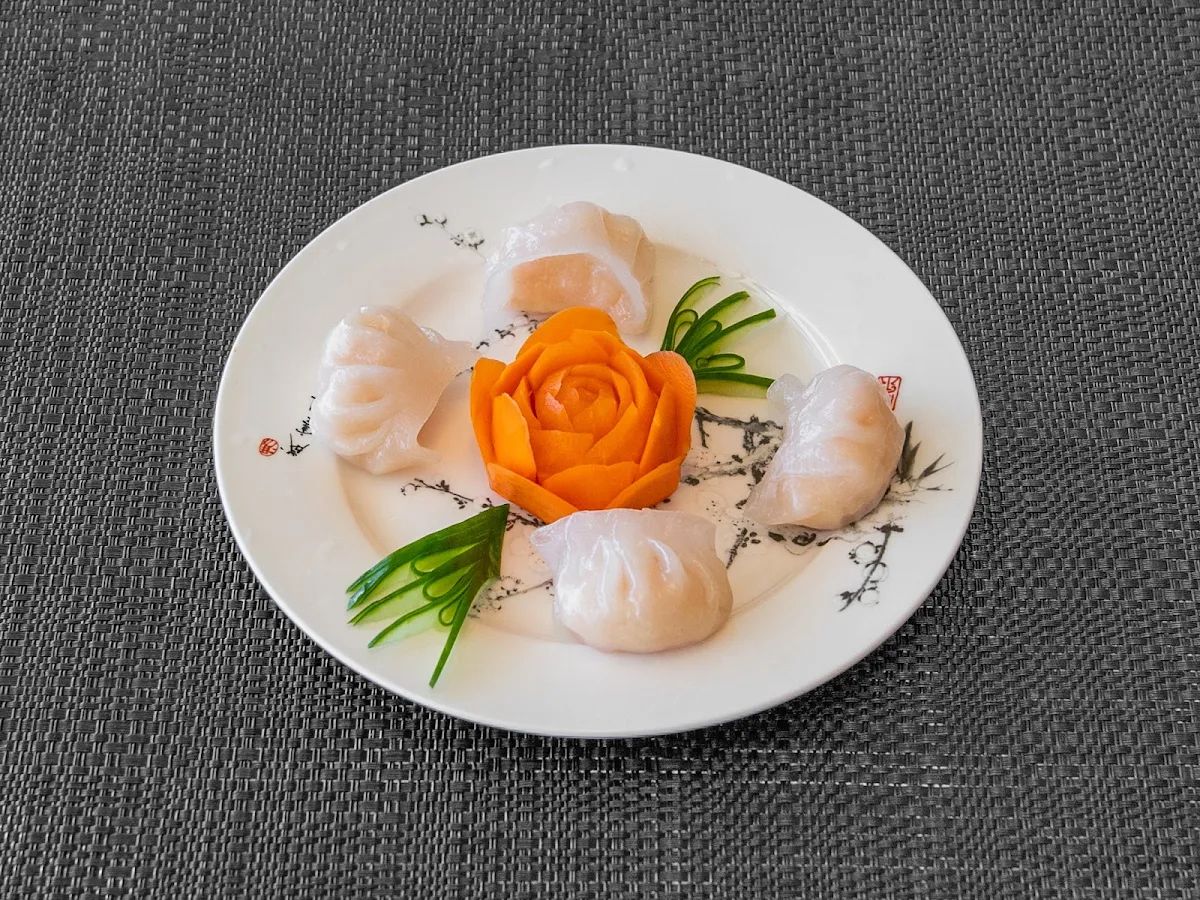 Steamed Prawn Dumplings 4