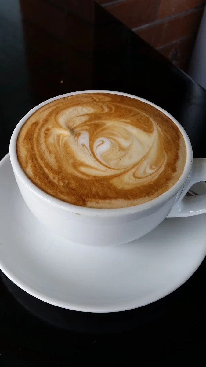 Flatwhite, RED CARDINAL CAFE