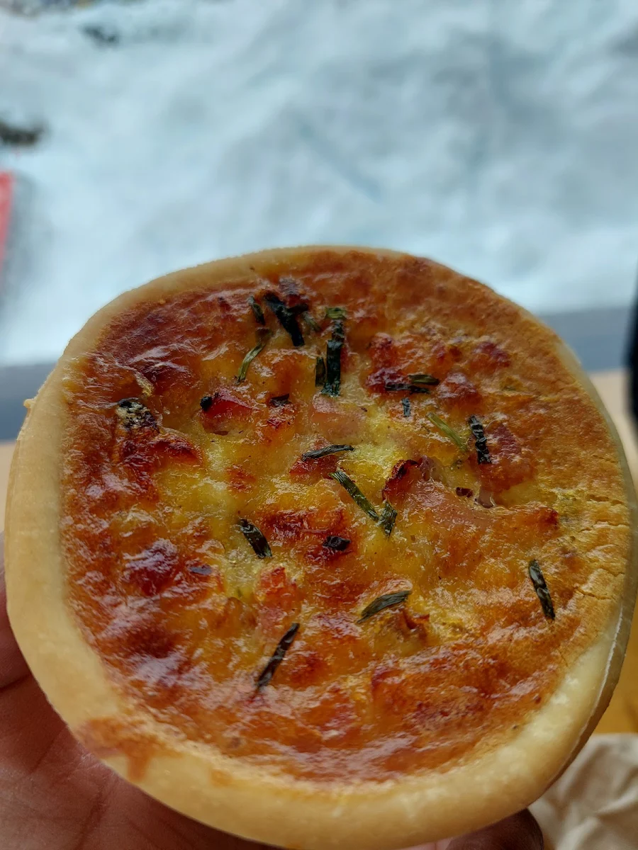 Bacon & Egg Quiche