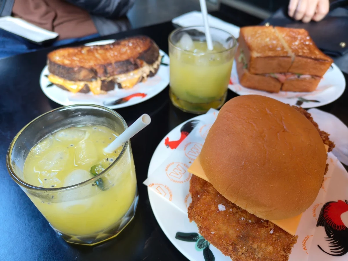 Warkop Fried Chicken Sandwich
