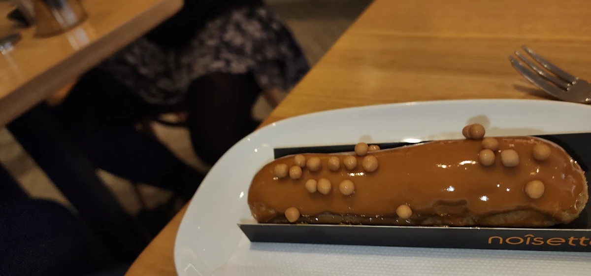 Coffee Eclair, Noisette Port Melbourne