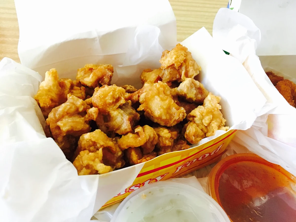 Highlights, Uncle Bob Takeaway & Fusion Restaurant