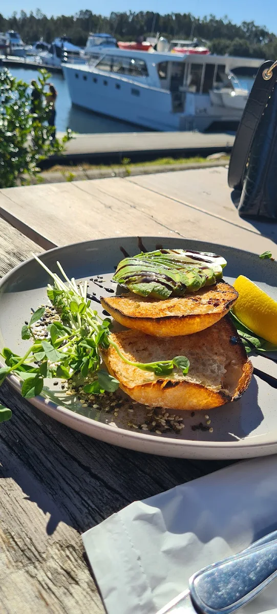 Highlights, The Anchorage Café