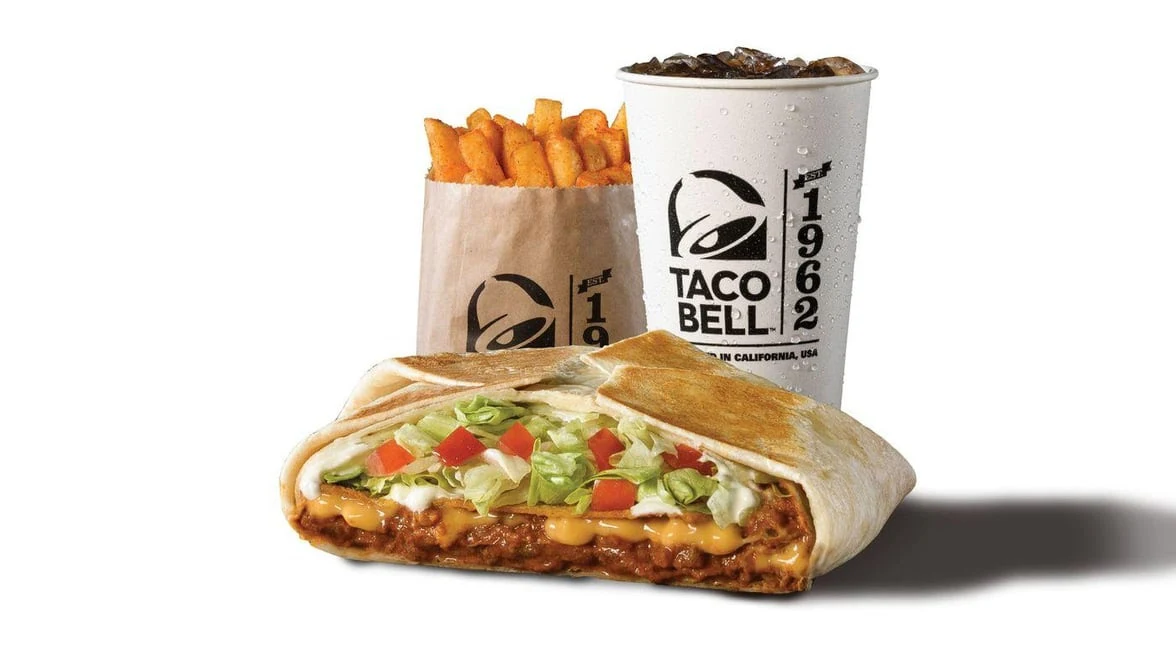 Chipotle Crunch Burrito Box, Taco Bell Ballina