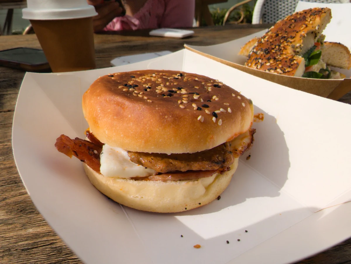Sausage Muffin, Folk & Merchant