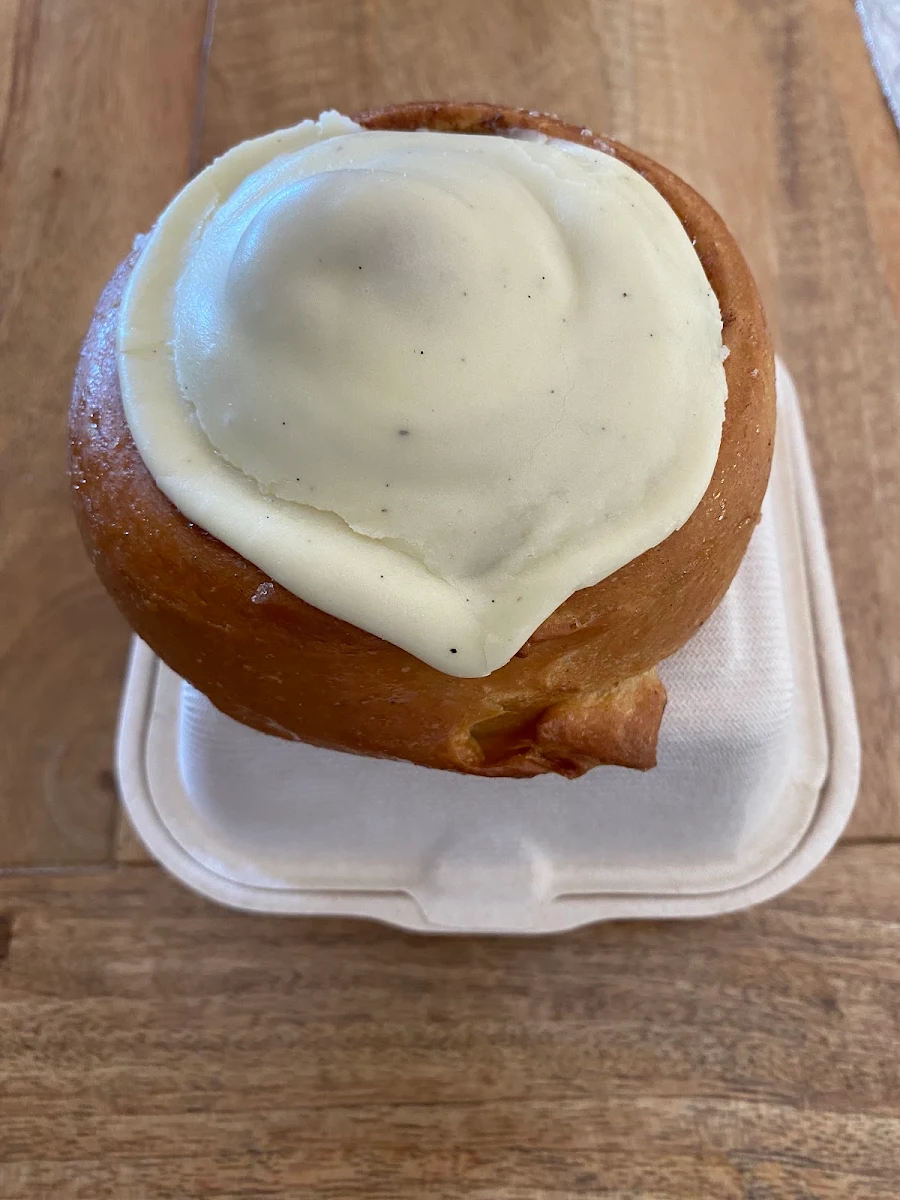 Cinnamon Bun, Sonoma Bakery Menai
