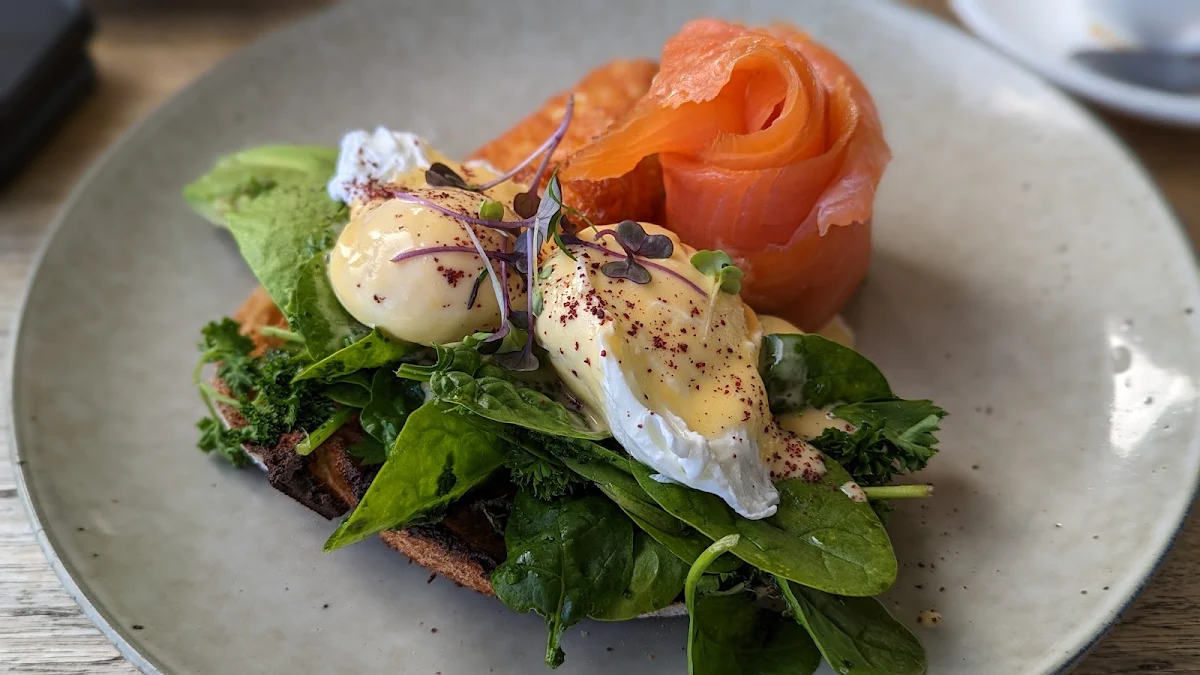 Highlights, The Hill Cafe