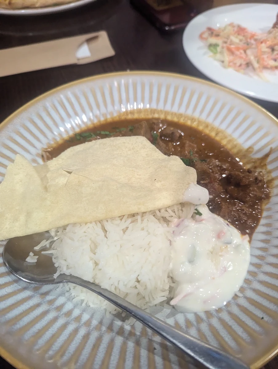 Curry, Sandbelt Club Hotel
