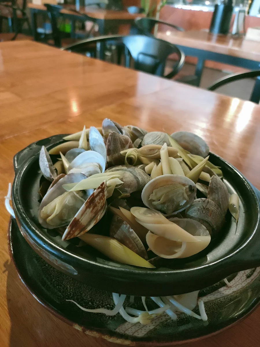 Steamed Pipi, Pho Viet Shepparton