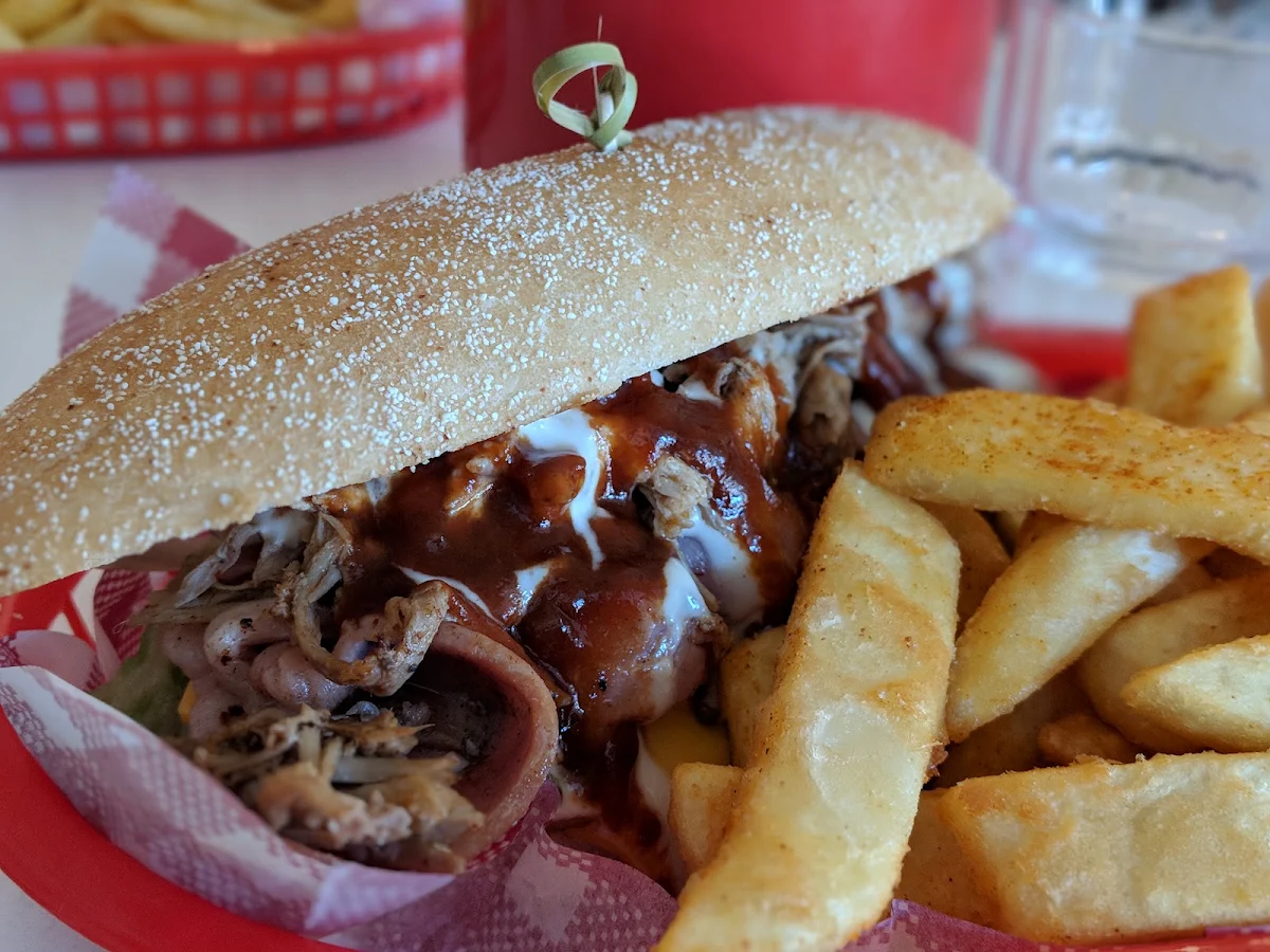 PO'Boy Pulled Pork Bacon