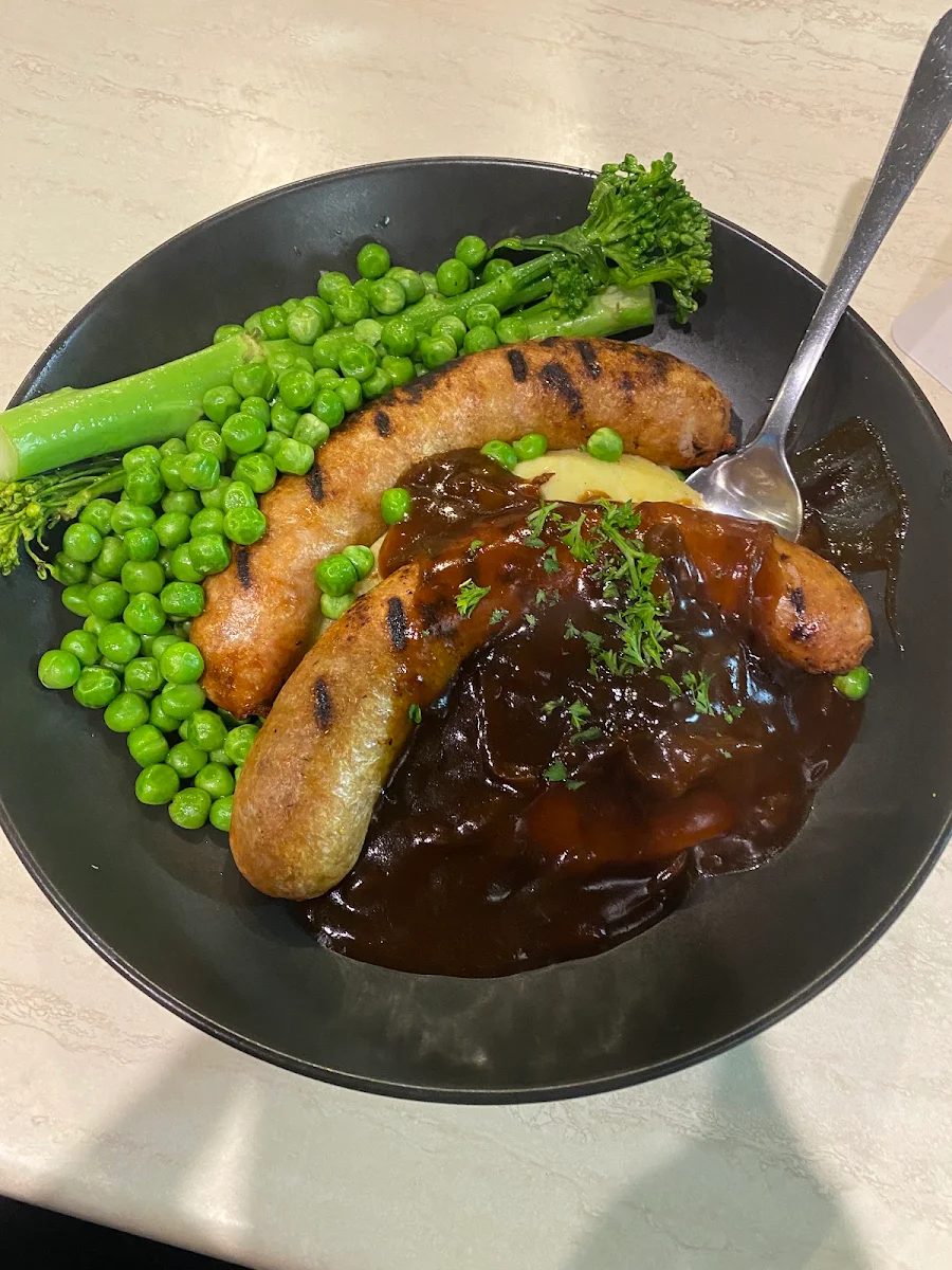 Bangers and Mash, Seven Mile Bar & Bistro