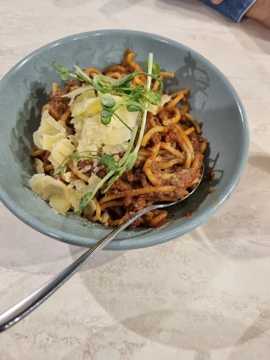 Spaghetti Bolognes, Seven Mile Bar & Bistro