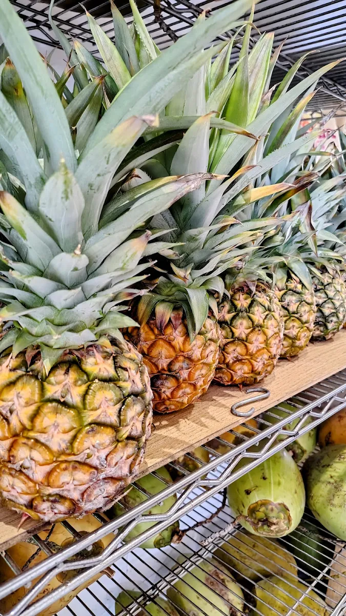Pineapple, Fruibies Organic Juice & Smoothie Bar, Kuranda, Cairns