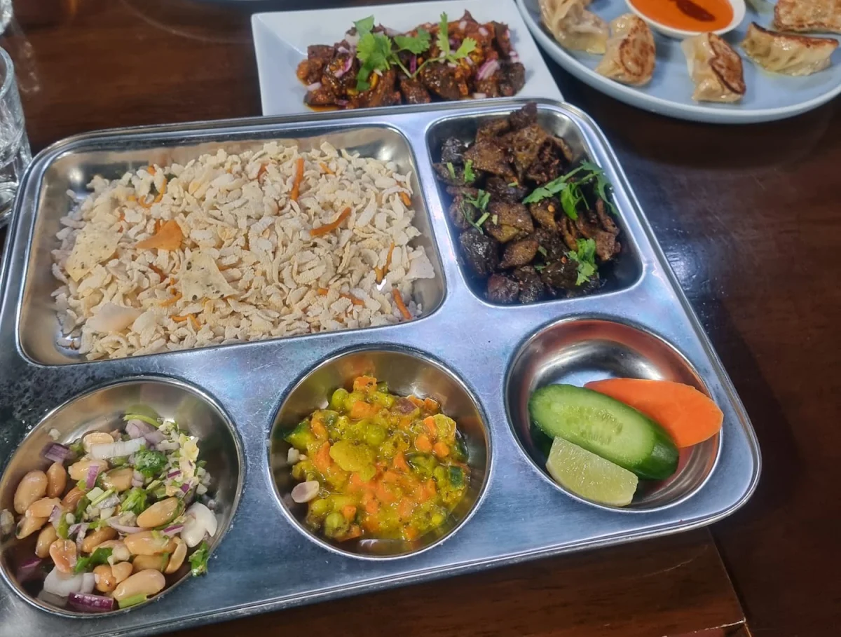 Khana Set