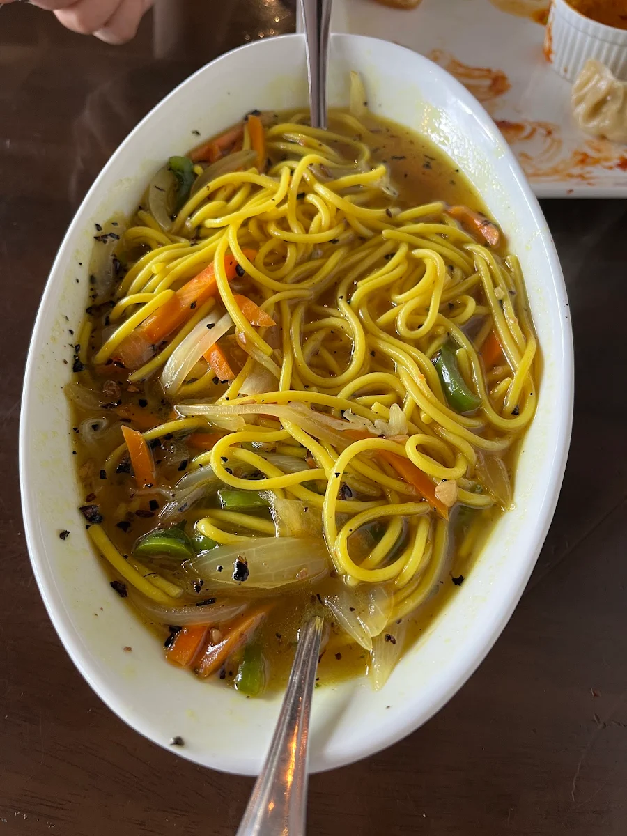 Thukpa Chowmein
