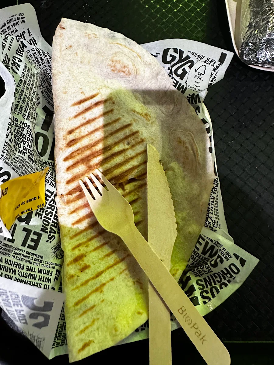 Quesadilla, Guzman y Gomez - Box Hill