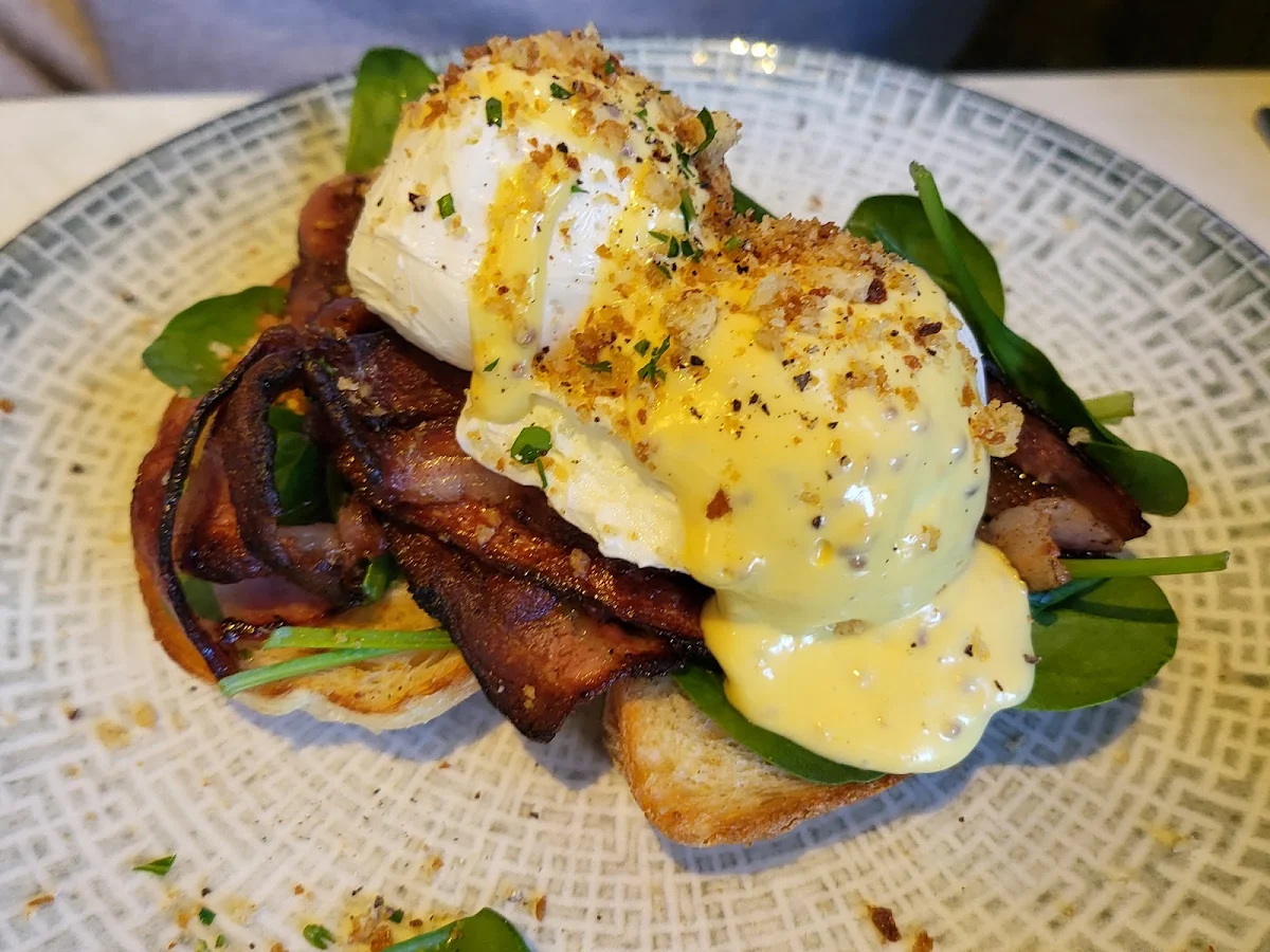 Bacon Benedict, Hobart Deli