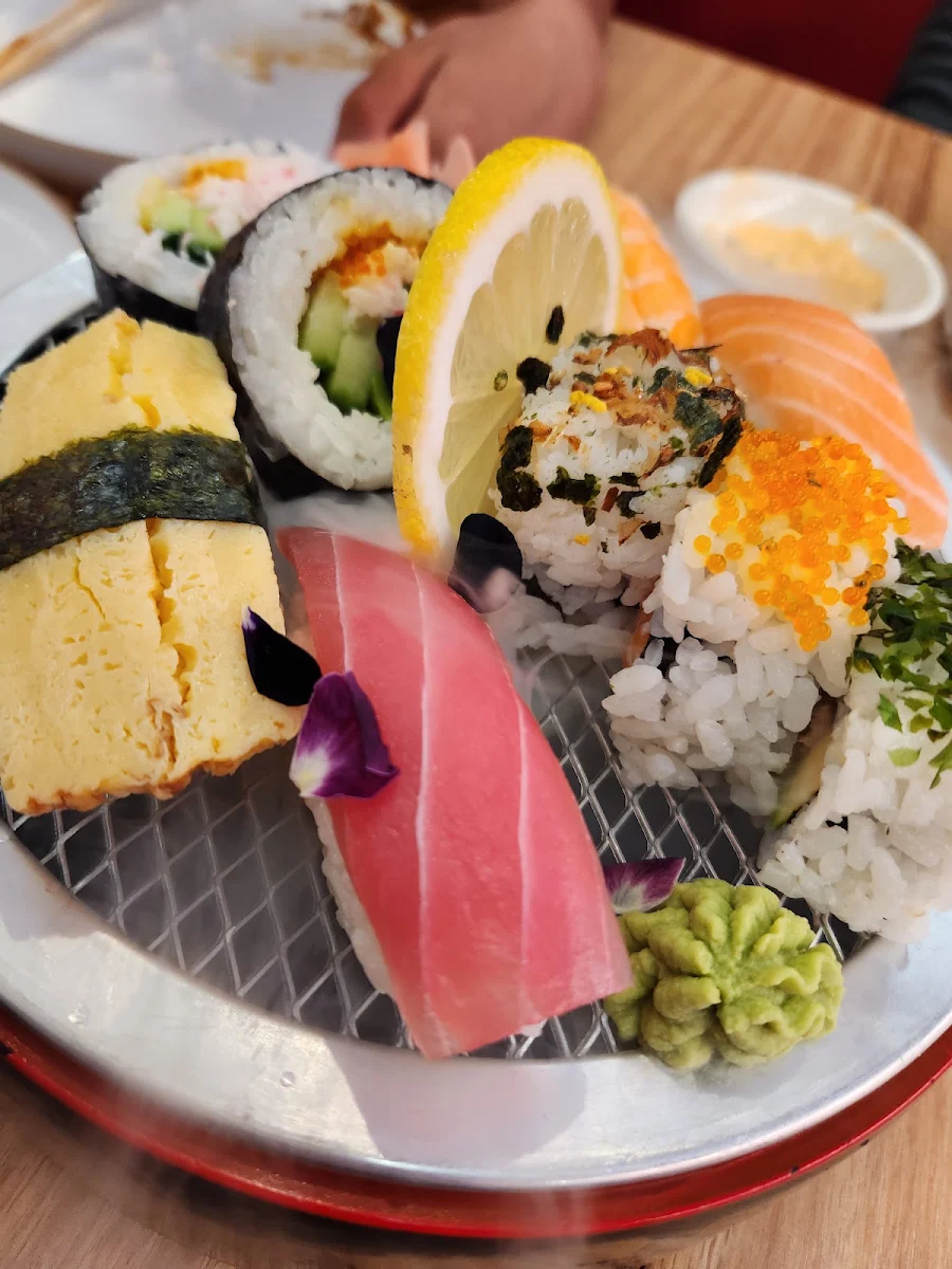 Highlights, Hi Sushi Newtown