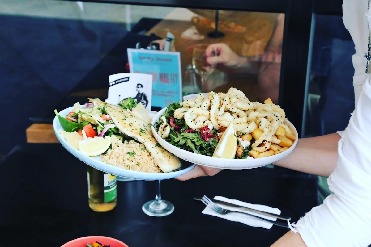 Highlights, JJ's Fish Chips Burgers