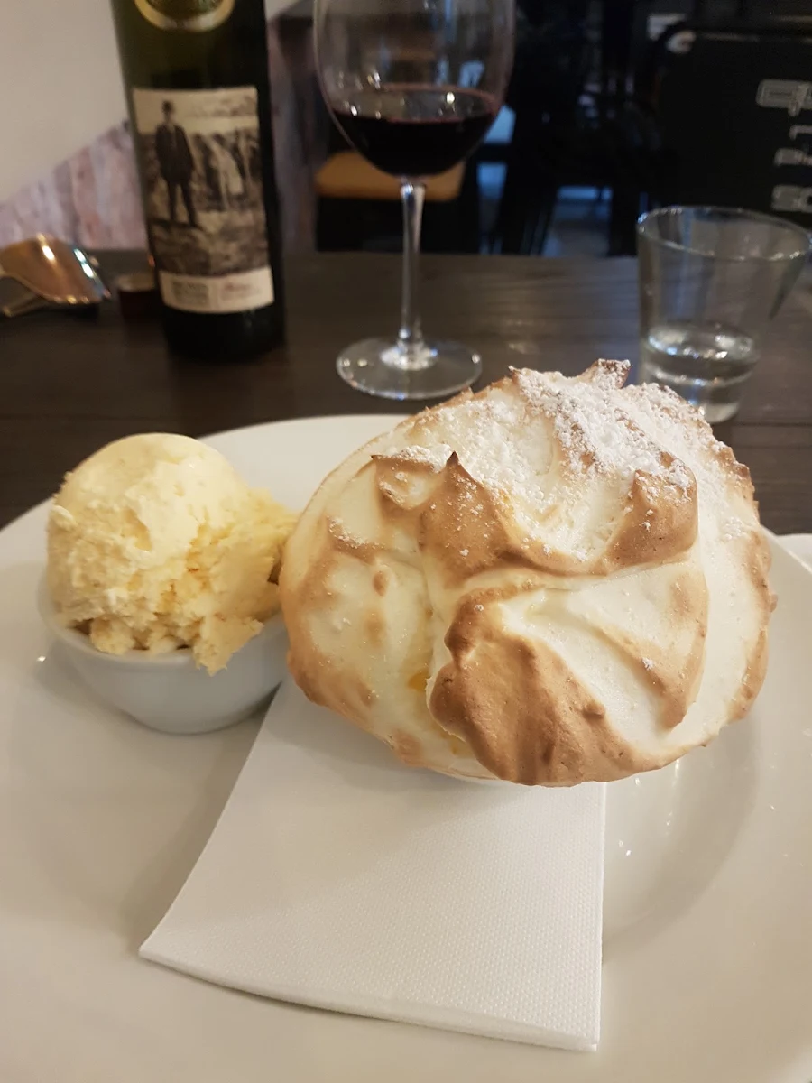 Souffle, Quo-Vadis Restaurant & Pizza Parlour