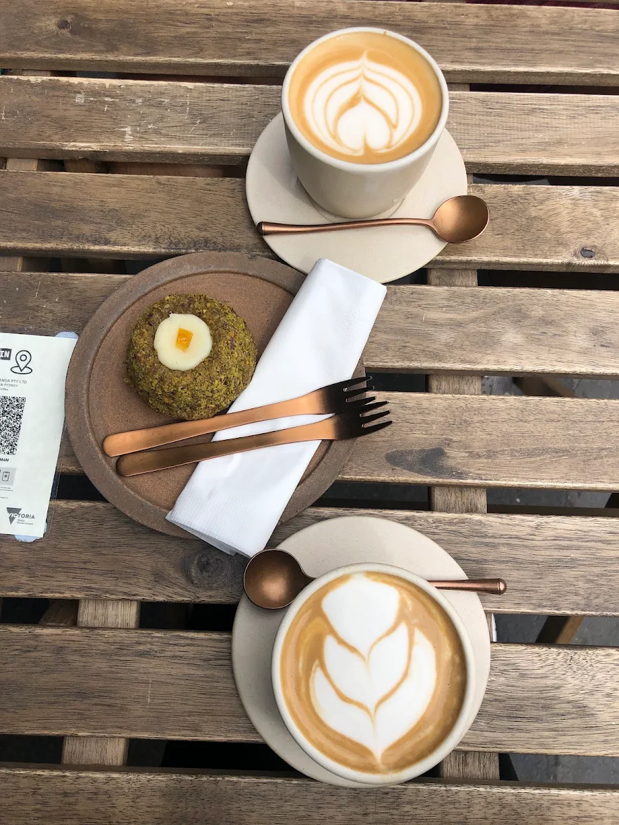 Matcha Cake, Calēre Coffee