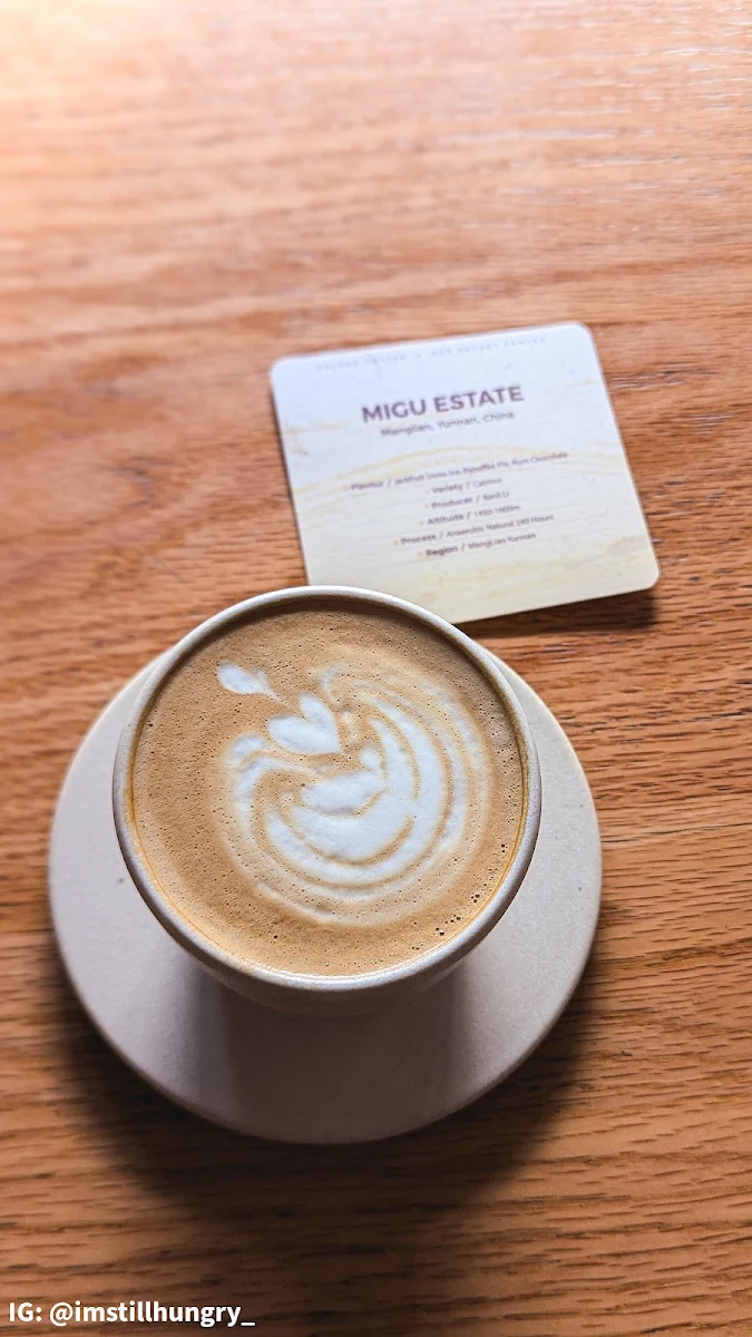 Raspberry Candy Flat White, Calēre Coffee