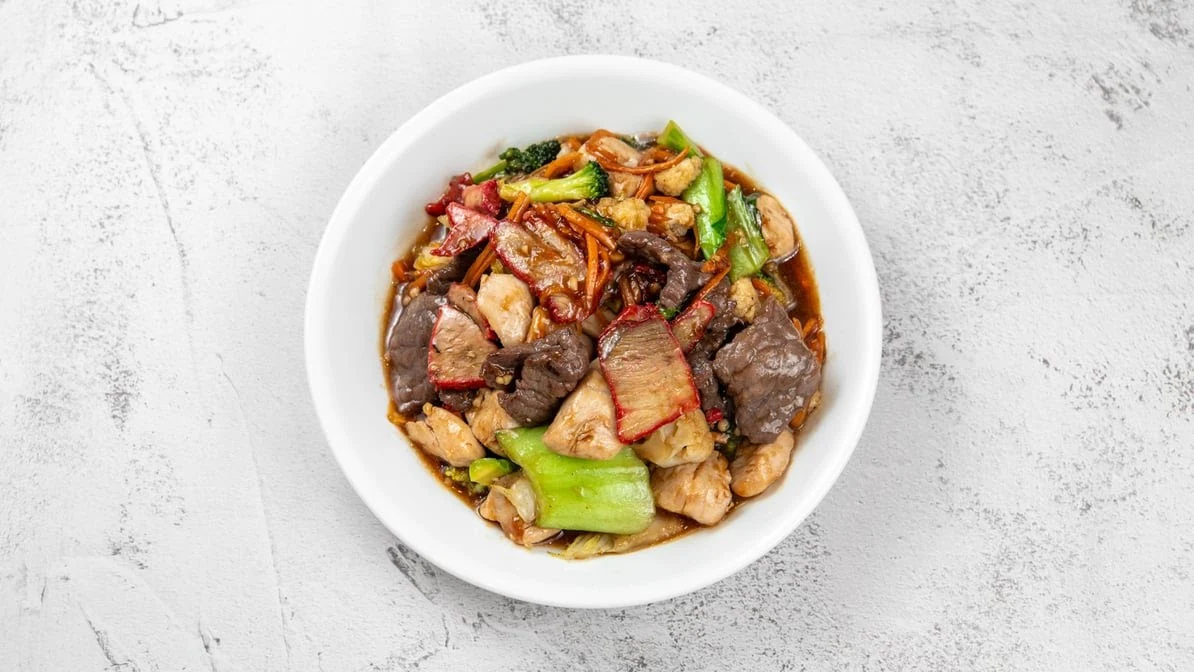 Highlights, Wong's Noodle Bar