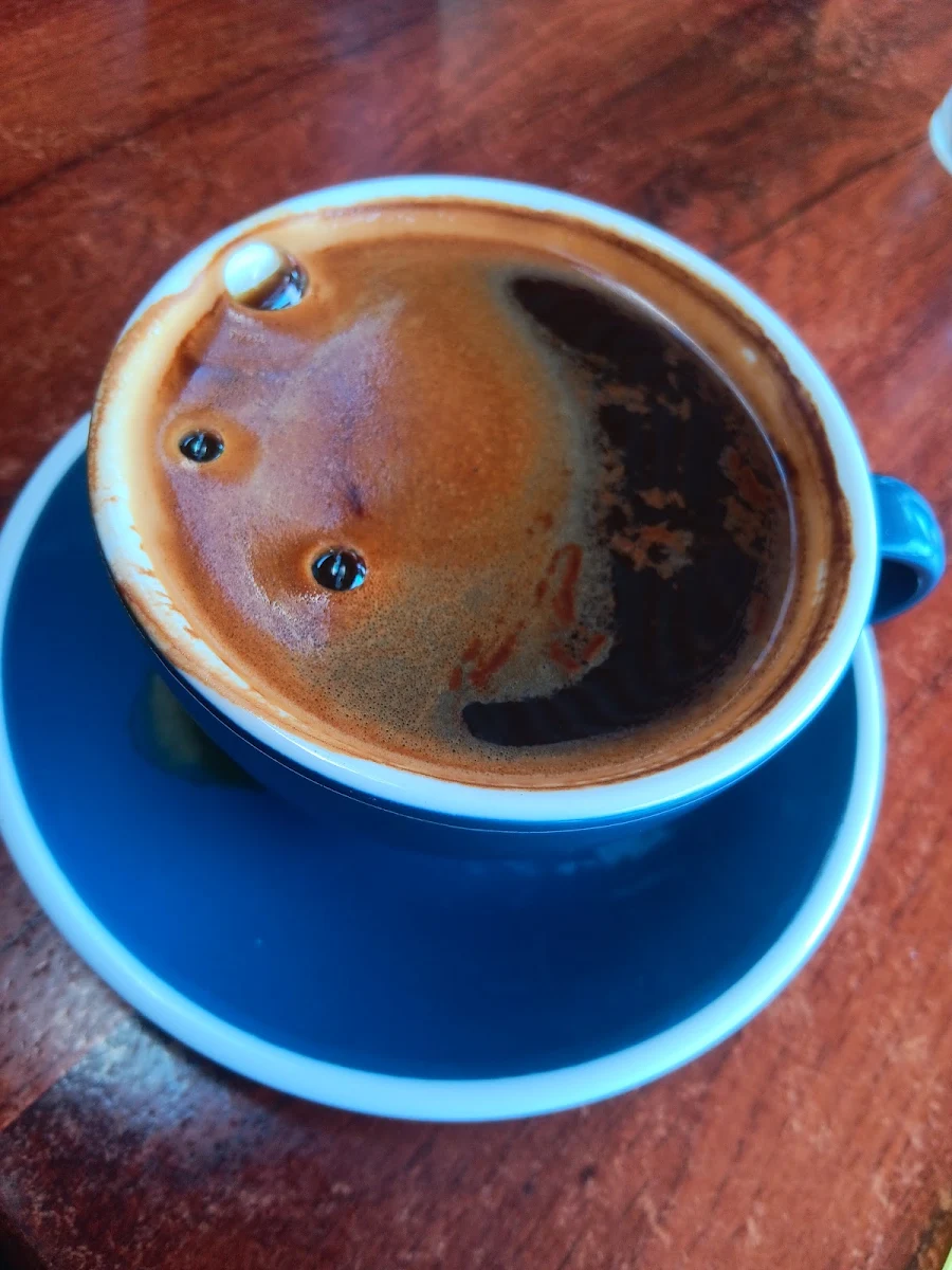 Coffee, Omari Bendigo