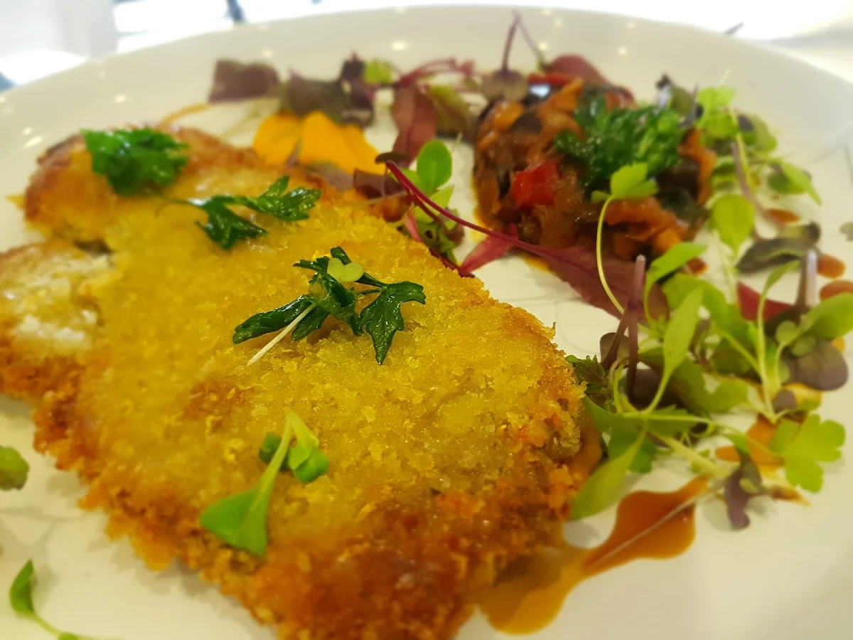 Beef Schnitzel, TIROS @ Regency