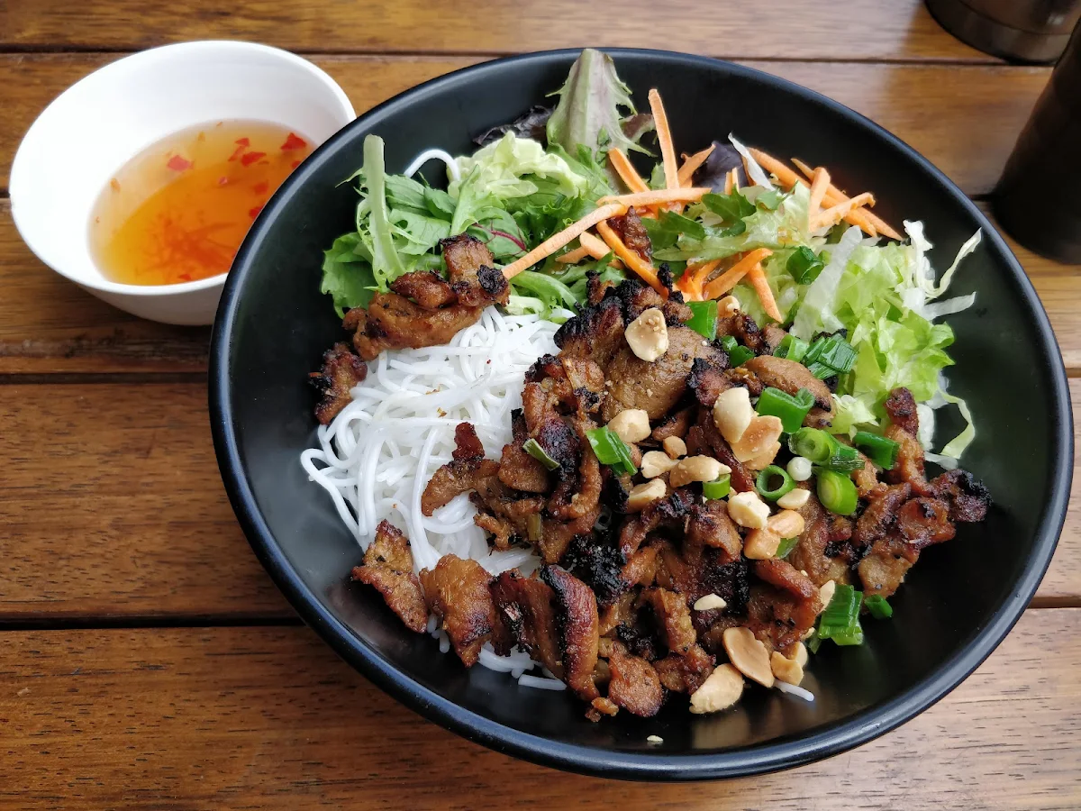 Grilled Pork Rice Vermicelli