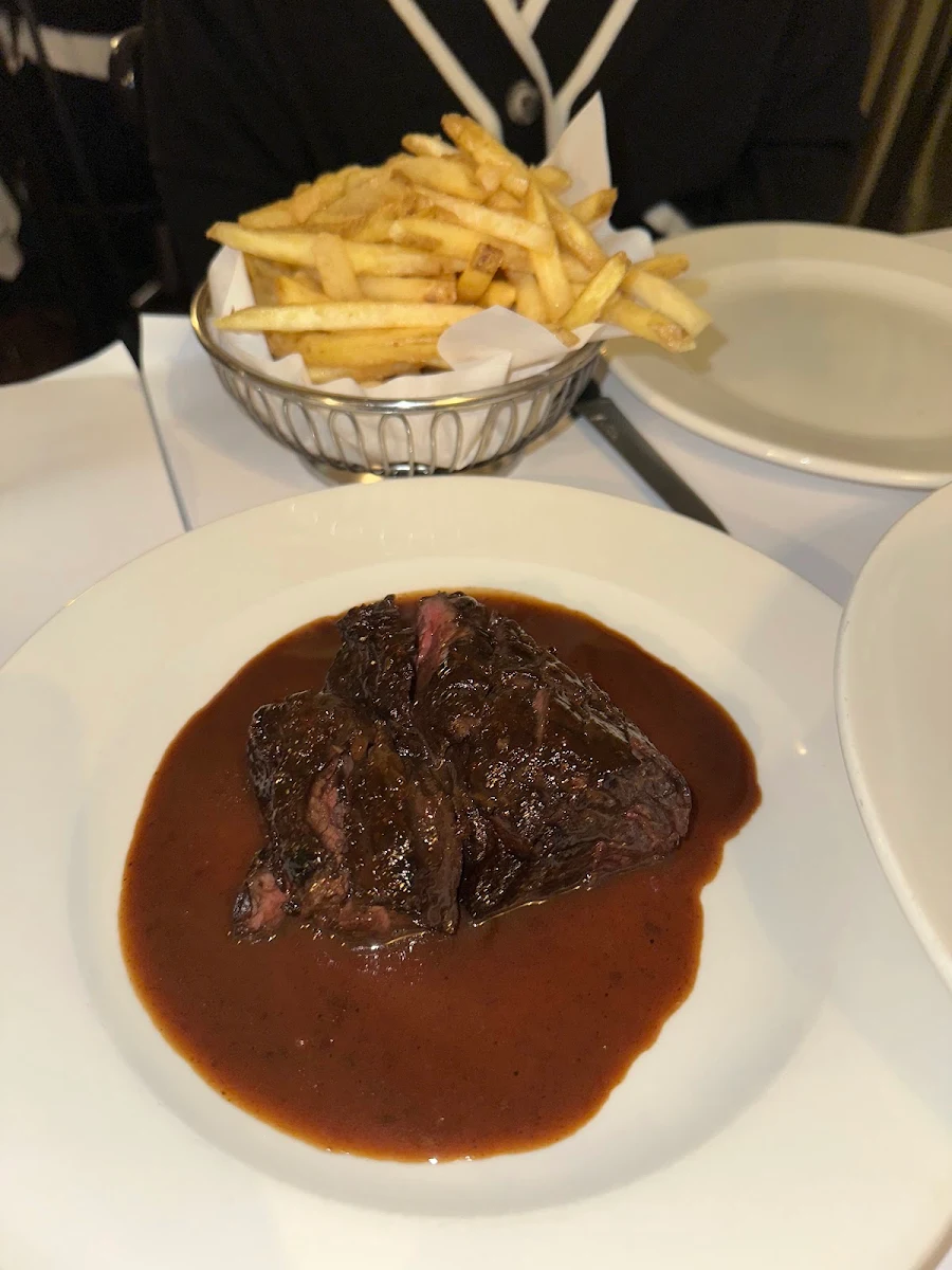 Sliced Steak with Peppercorn Sauce